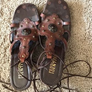 Personal identity wedges size 8 very cute